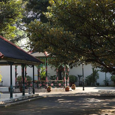 Hotel Garrya Bianti Yogyakarta à Sleman  Extérieur photo