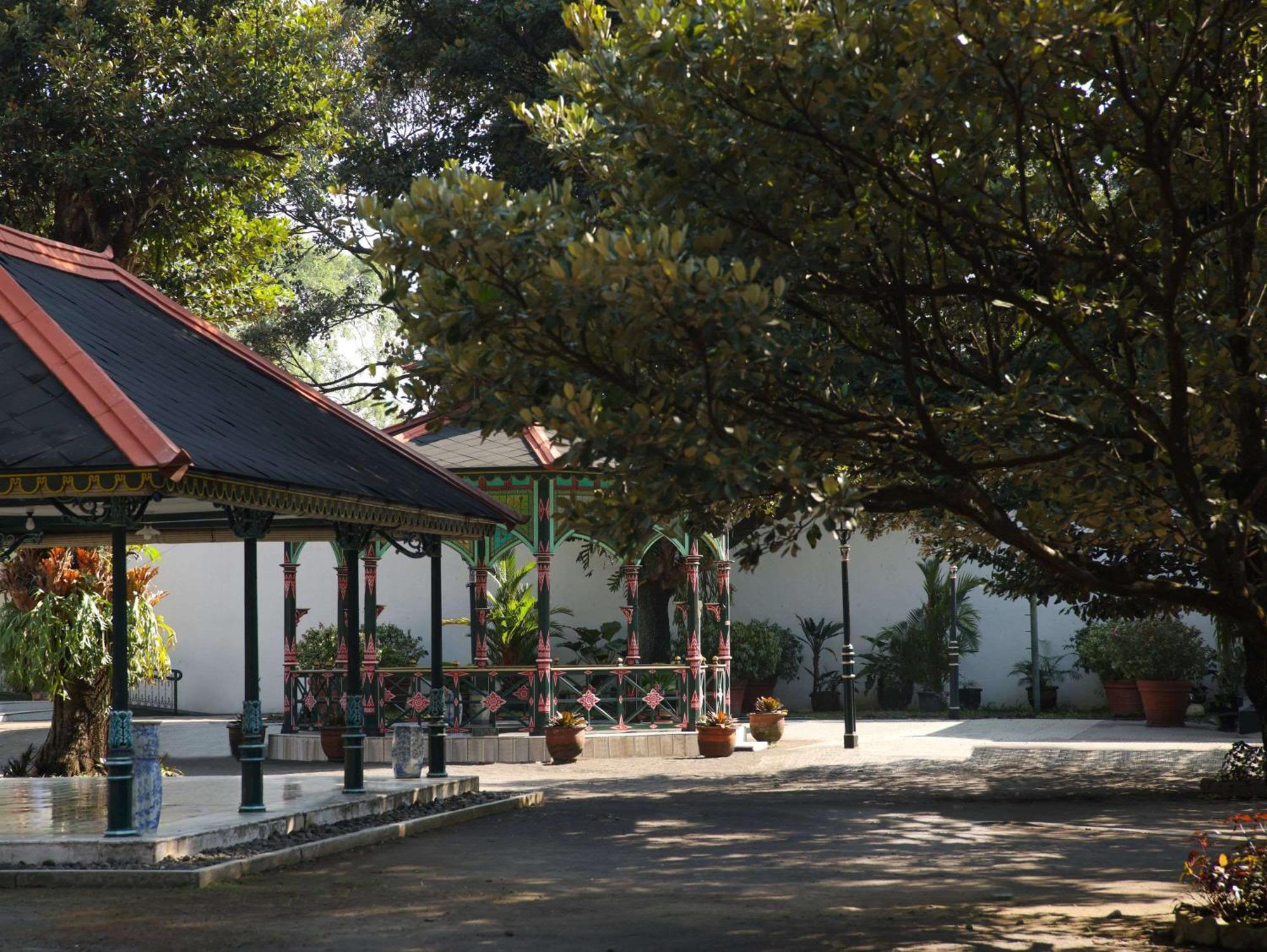 Hotel Garrya Bianti Yogyakarta à Sleman  Extérieur photo
